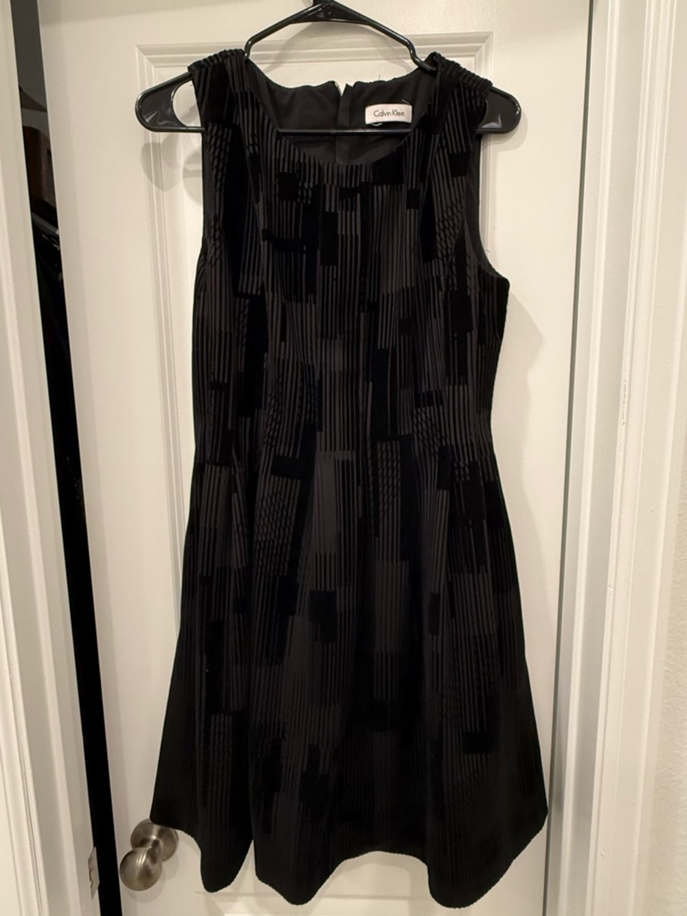Calvin Klein Black Sleeveless Textured A-Line Midi Dress